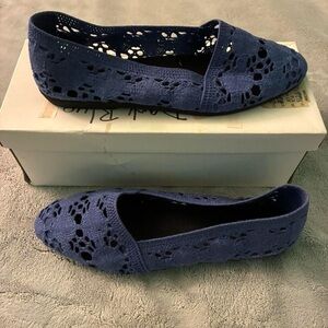 Together Women's Blue Lace Flats